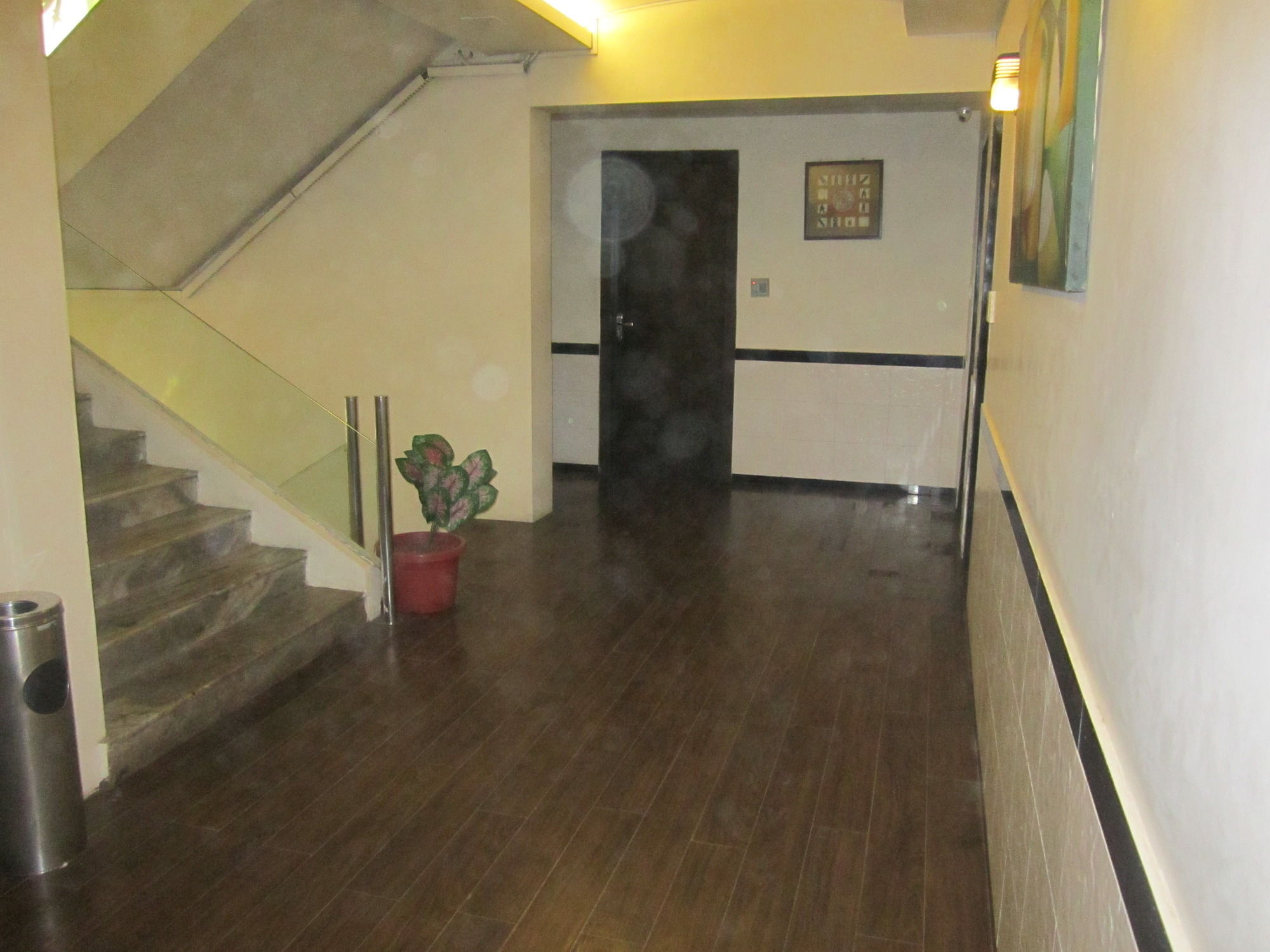 Hotel Orritel West Bombaj Zewnętrze zdjęcie